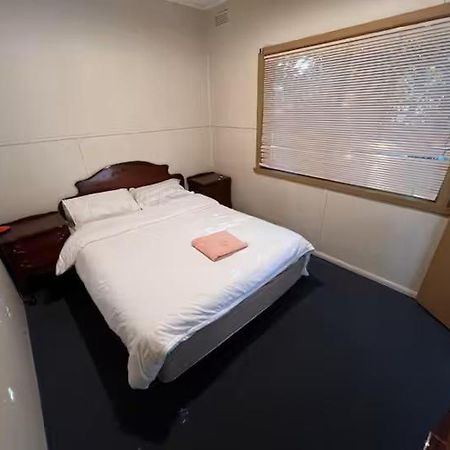 לייקס אינטרנס Kickback Cottages מראה חיצוני תמונה