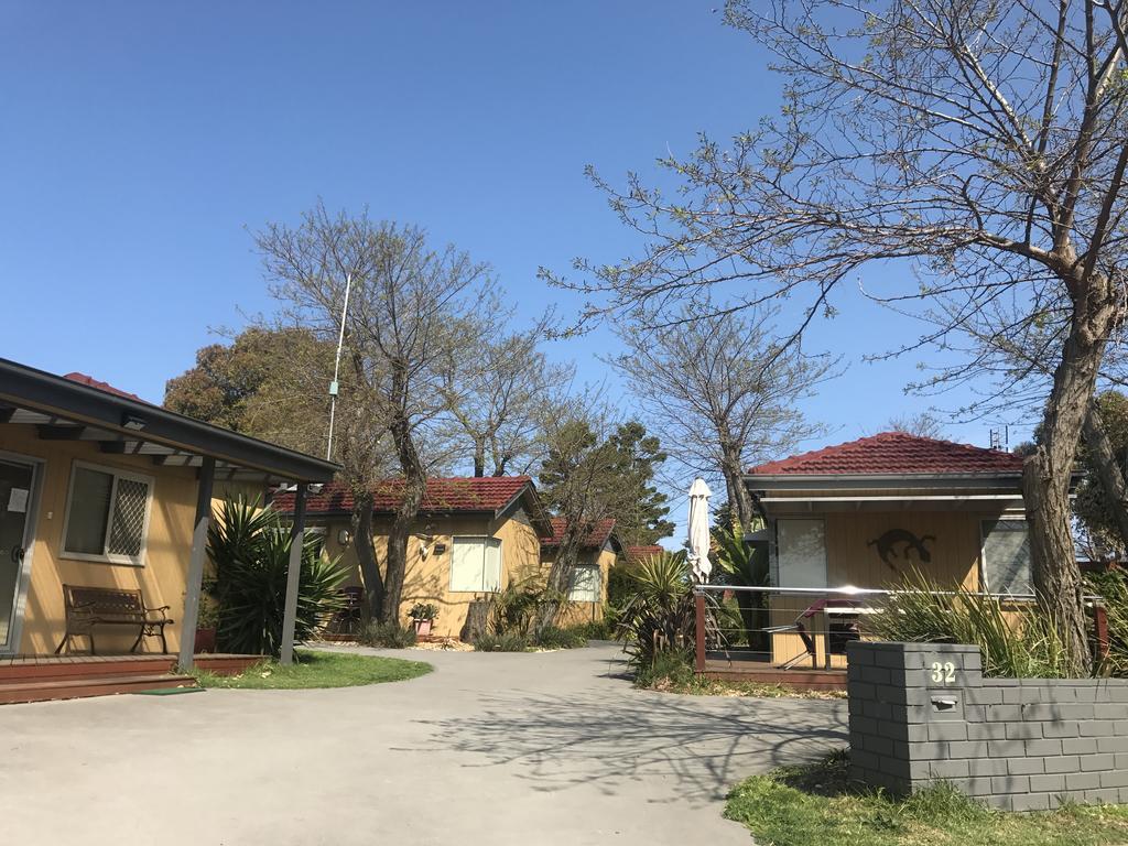 לייקס אינטרנס Kickback Cottages מראה חיצוני תמונה