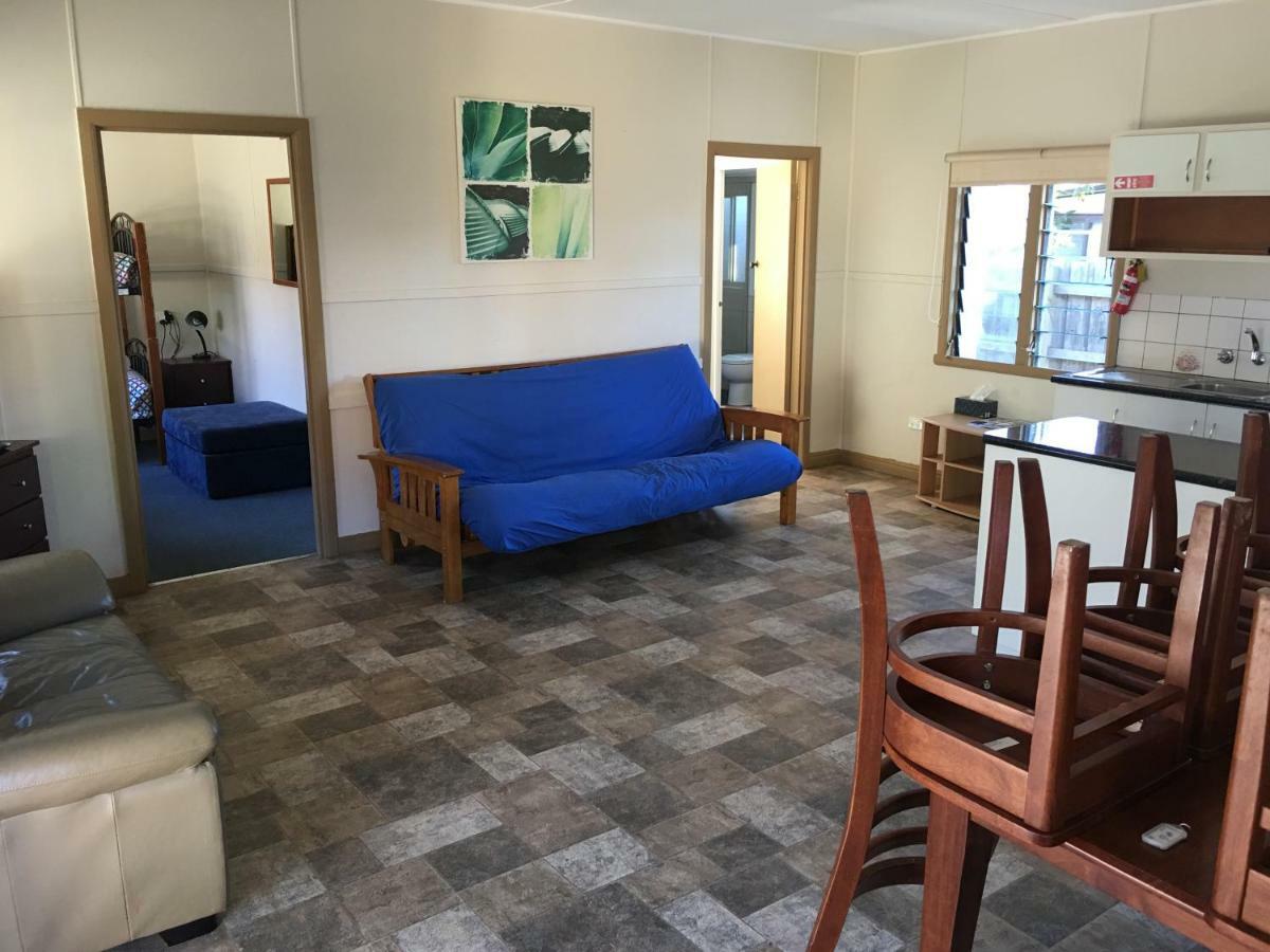 לייקס אינטרנס Kickback Cottages מראה חיצוני תמונה