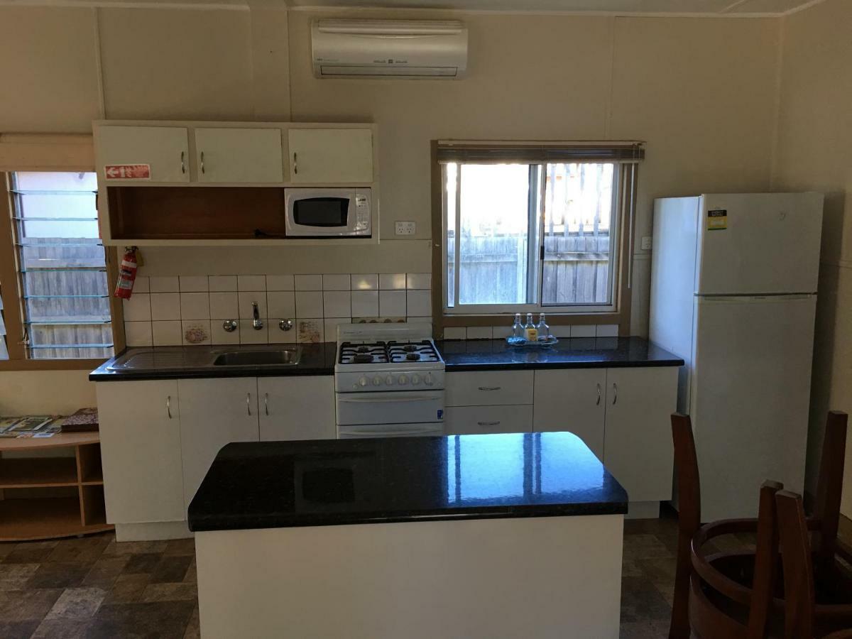 לייקס אינטרנס Kickback Cottages מראה חיצוני תמונה