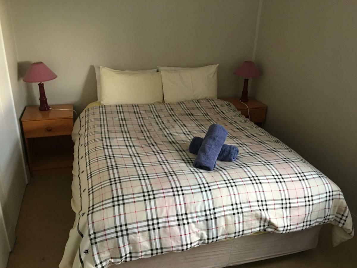 לייקס אינטרנס Kickback Cottages מראה חיצוני תמונה